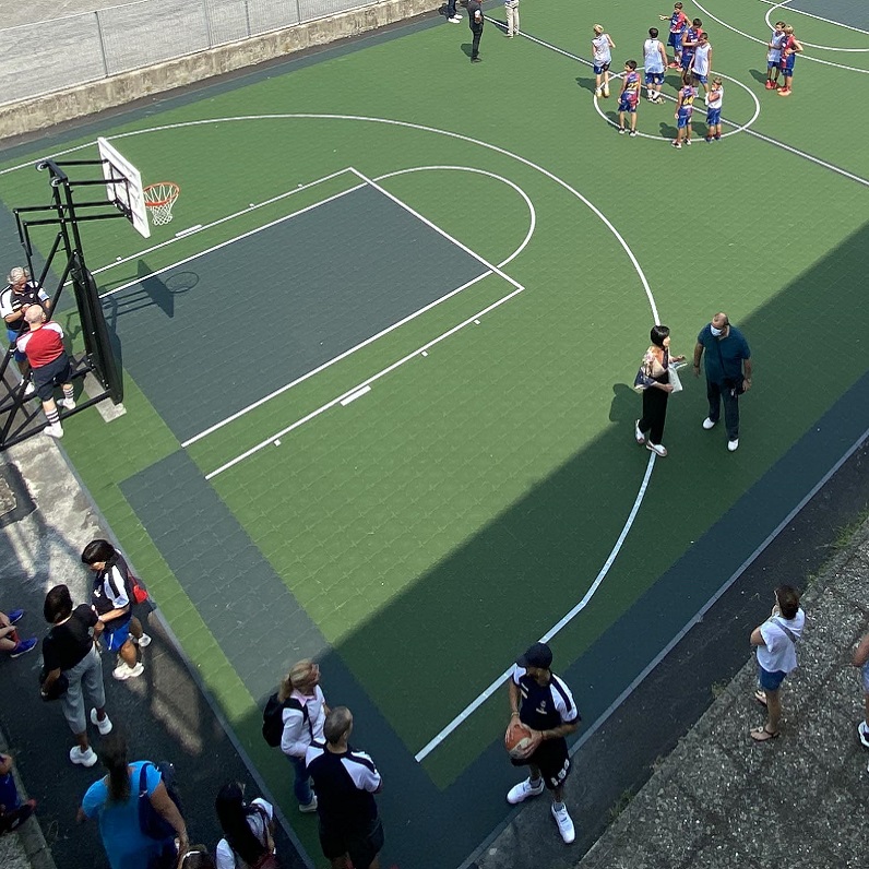 A Casale Riccoboni realizza il playground “Gabri” per supportare il basket giovanile