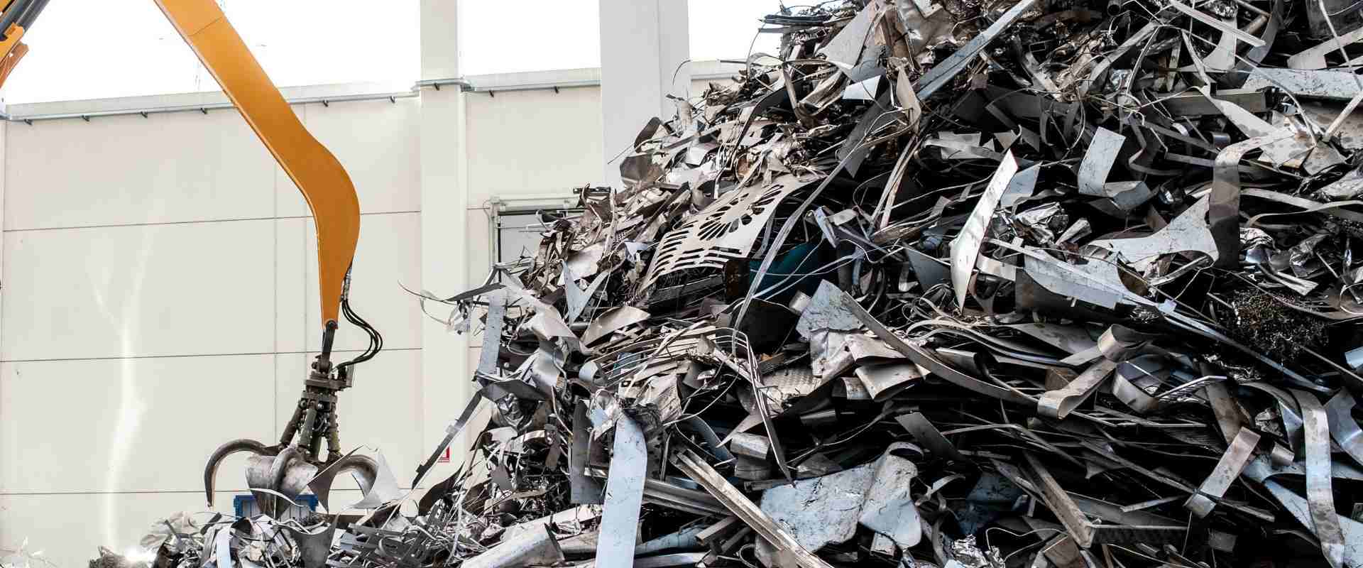 Pubblicata l’edizione 2025 del Rapporto ISPRA sui rifiuti speciali in Italia